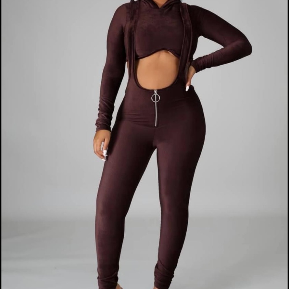 Hooded Crop Suspenders Set